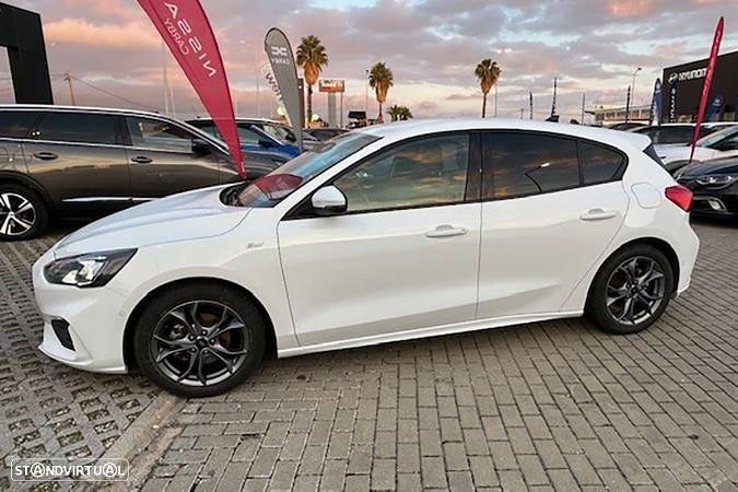 Ford Focus 1.0 EcoBoost MHEV ST-Line - 3