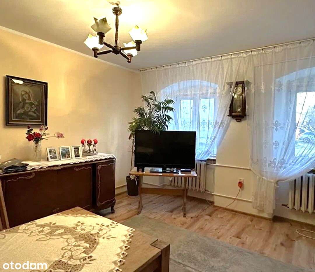 Dom z warsztatem, duża działka 34,4 ara, 2 km od Legnicy tj. Złotniki.-8