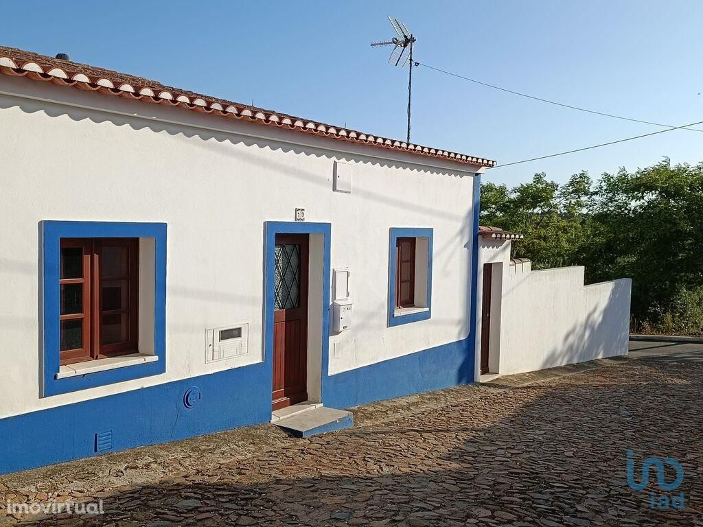 Casa / Villa T4 em Beja de 179,00 m2