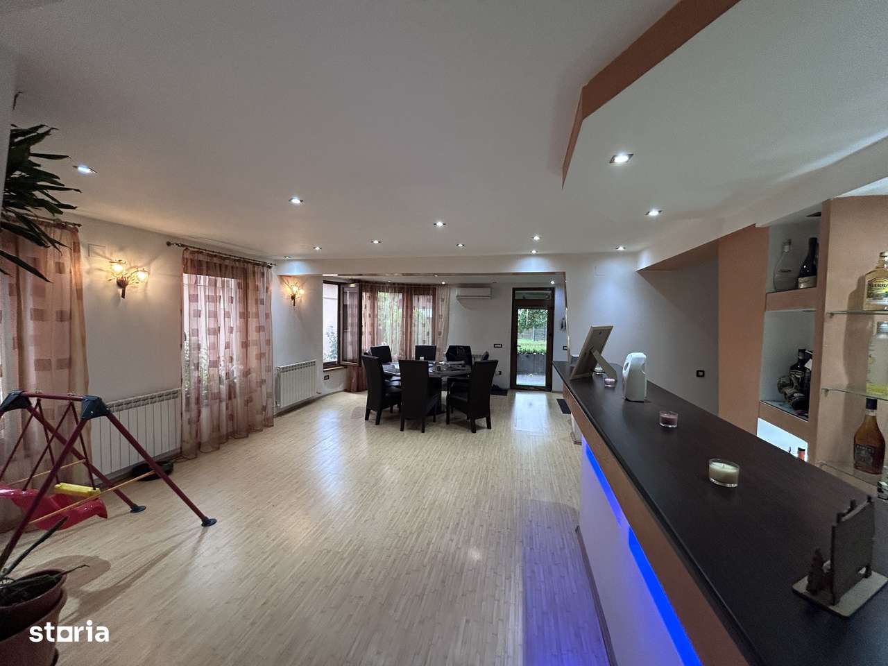 Casa/vila de vanzare Arad - Imagine principală: 3/20