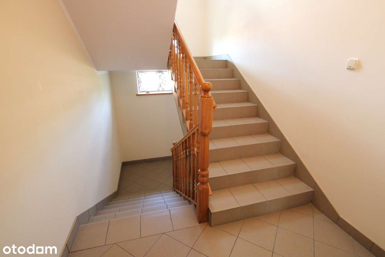 Nieruchomość komercyjna ** doskonałe położenie tuż przy ul. płk. Dąbka-13