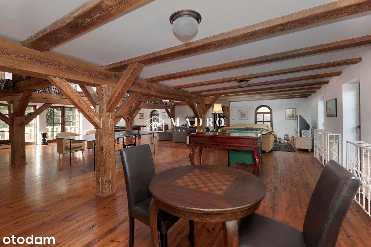 Dworek z prywatnym lasem, pomostem i stawem-15