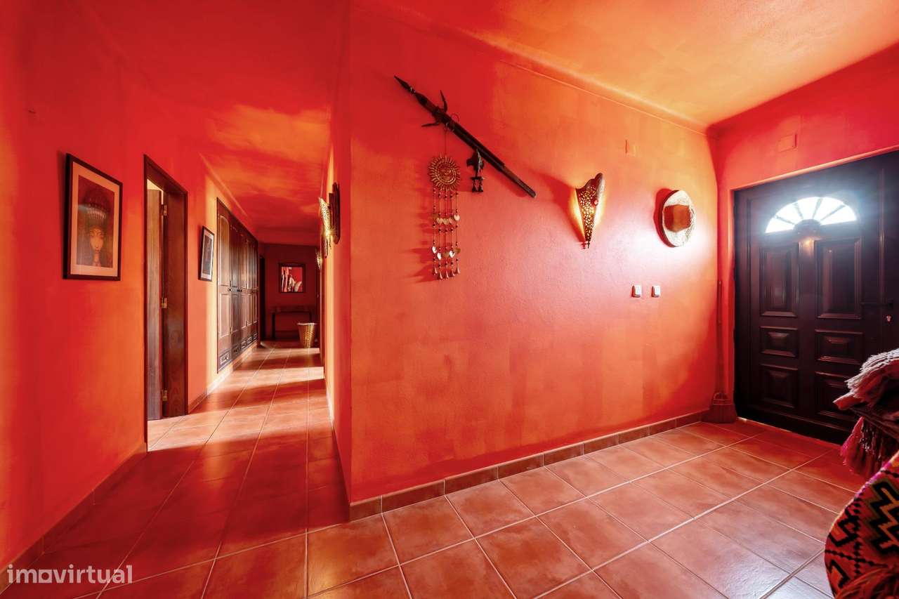 Herdade com moradia T4+1, piscina e lago-25
