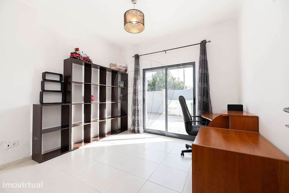 Moradia T5 para venda-12