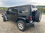 Jeep Wrangler 3.6 Unlim Sahara - 9