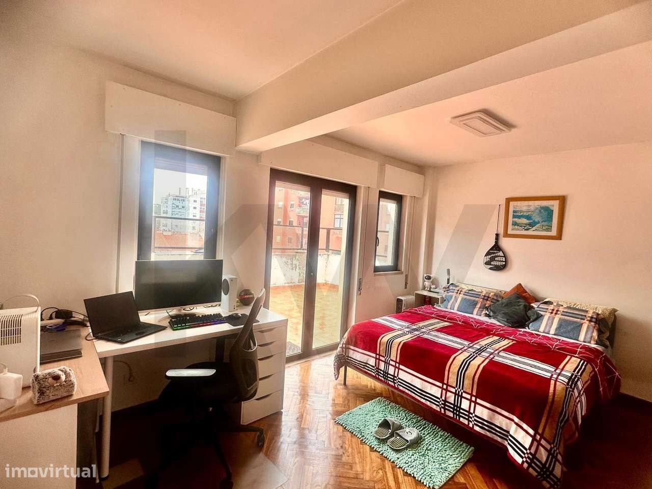 T4 no Último Piso com Terraço de 100m2 e Vista Panorâmica Deslumbrante-40