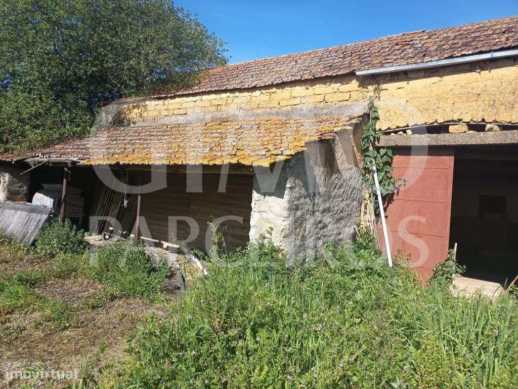 Moradia T3+Terreno-23