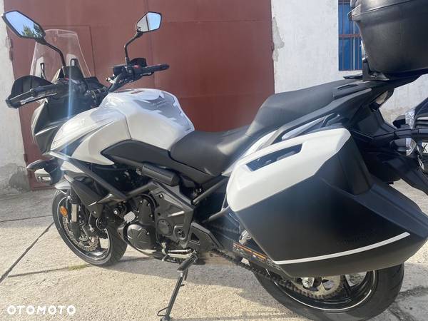 Kawasaki Versys 650 - 25