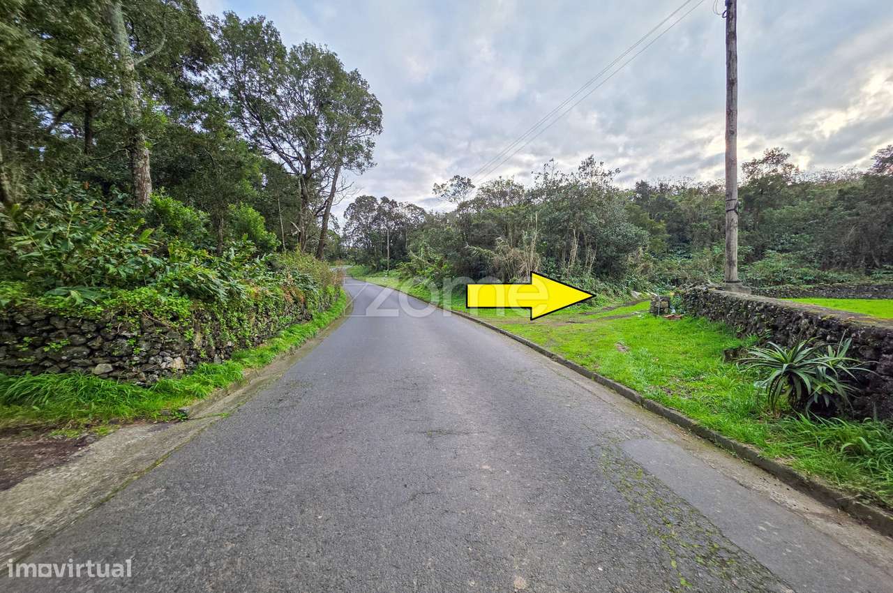 Terreno Rústico com 7.820m², Vista Mar e Bons Acessos em Rabo de Pe... - Grande imagem: 3/18