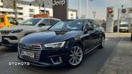 Audi A4 - 1