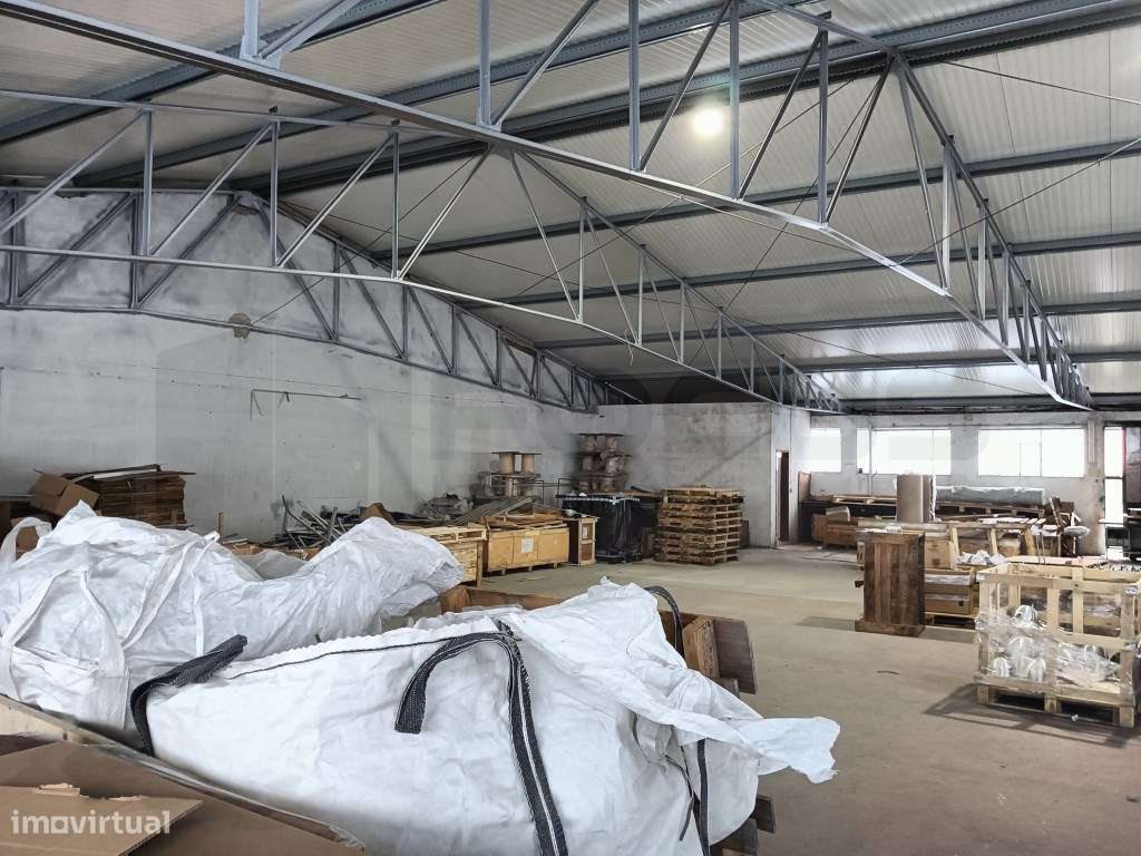 Espaço em armazém - Zona Industrial de Albergaria-a-Velha - Grande imagem: 4/8