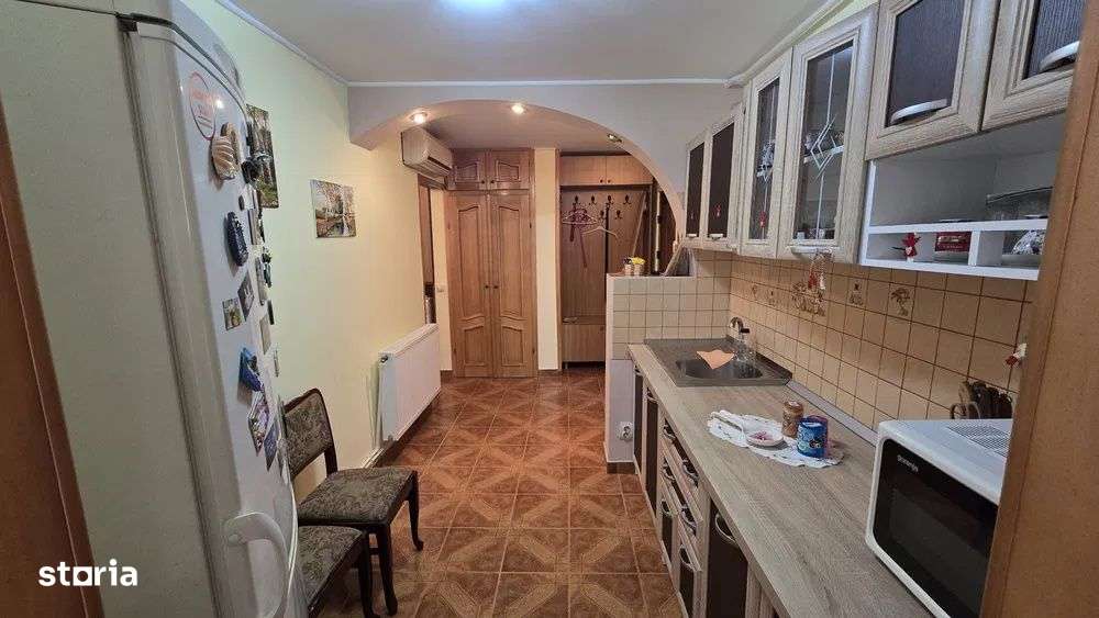 - Apartament 2 camere confort 1 decomandat, Progresu, mobilat utilat. - Imagine principală: 5/7
