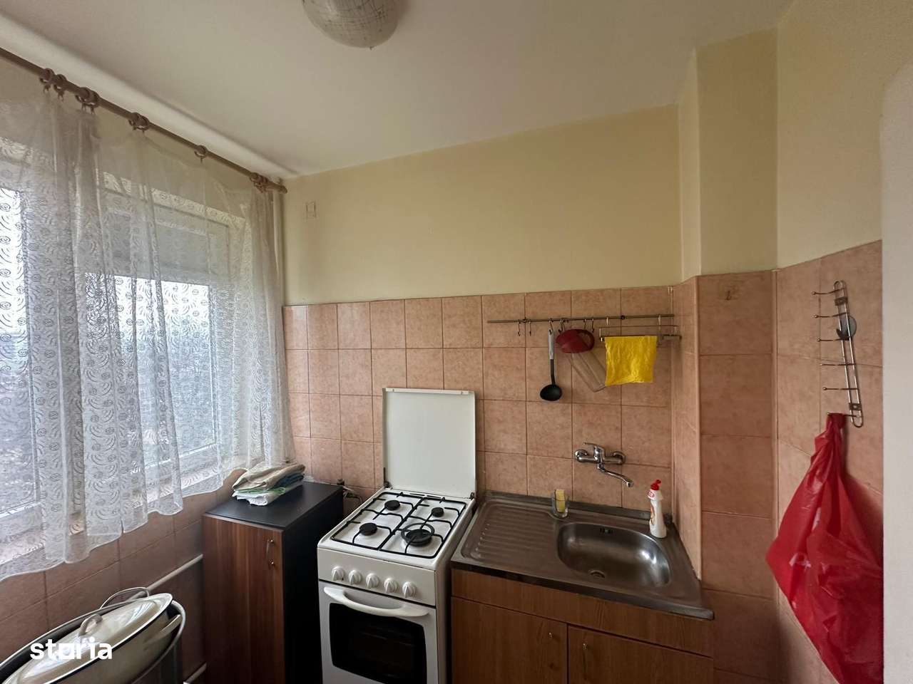 Garsoniera Metrou Aparatorii Patriei- OCAZIE.-5