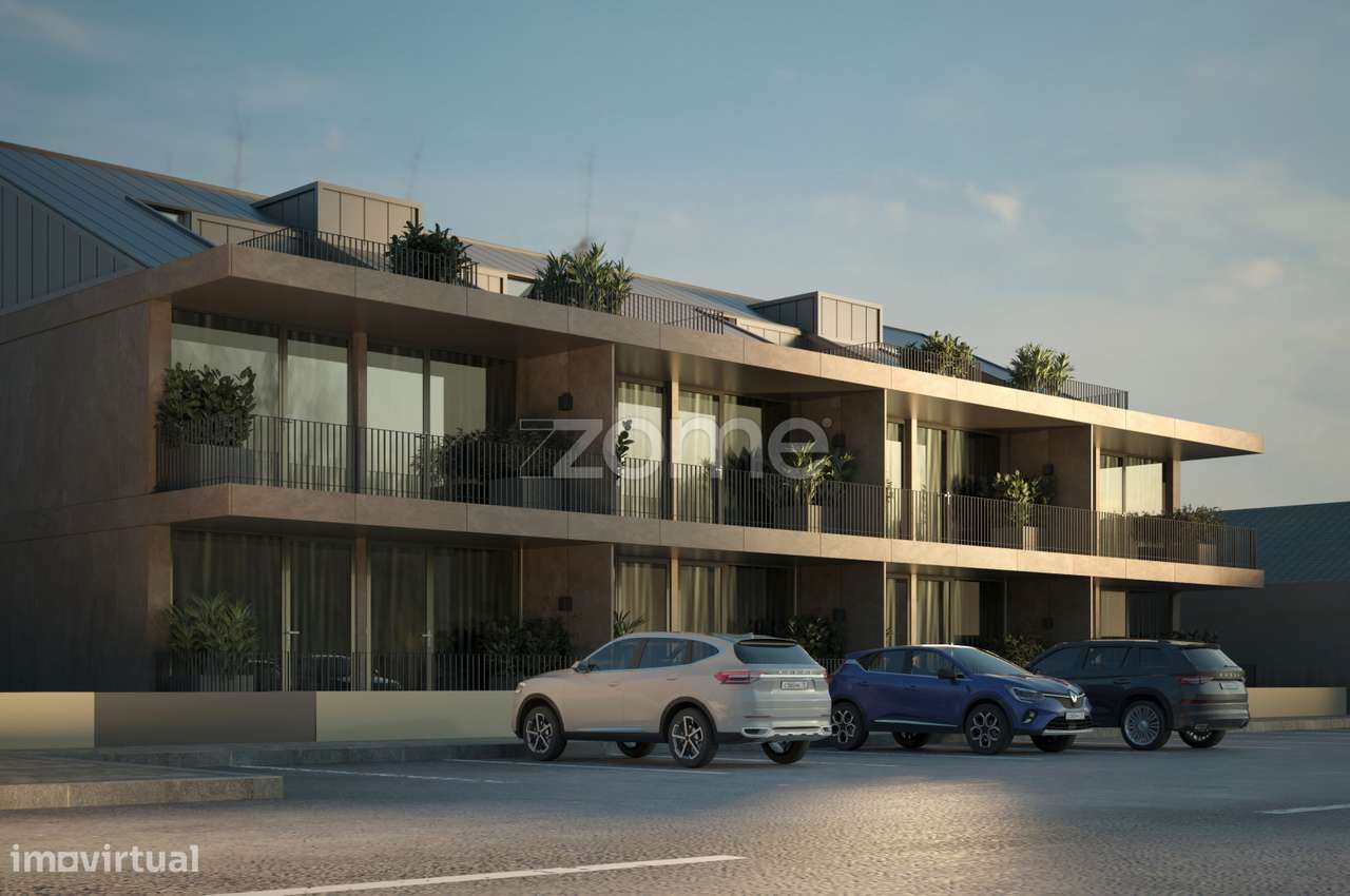 | T3 Duplex | Terraço | Condomínio privado | Garagem 2 Carros |Ílha... - Grande imagem: 2/15