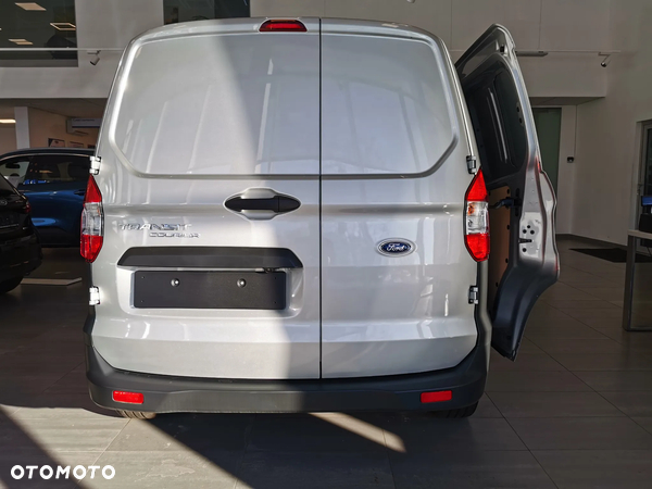 Ford Transit Courier - 3