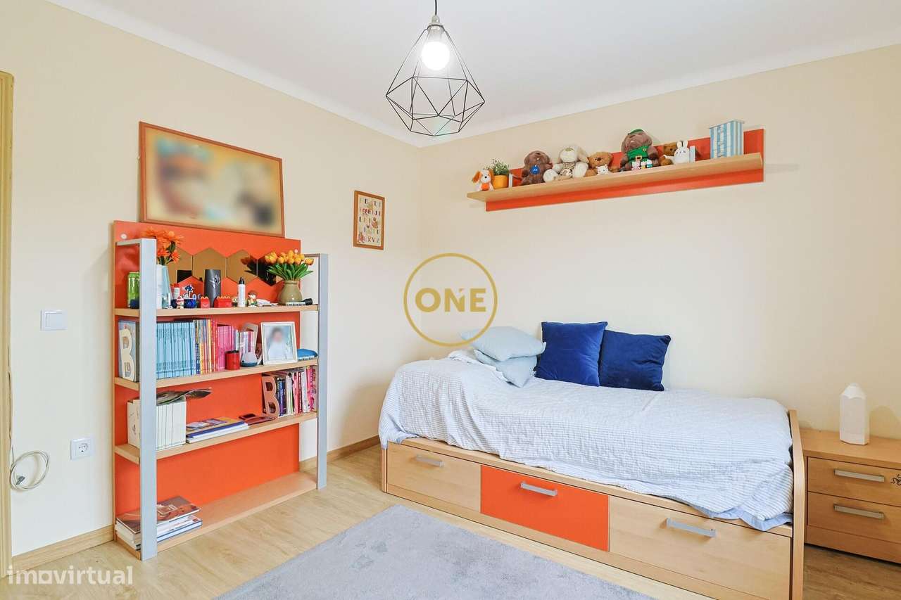 Excelente Moradia em Selho São Jorge-14