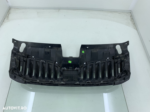 Grila bara fata Skoda Octavia 3 CAYC 2012-2019  5E0853653A - 3