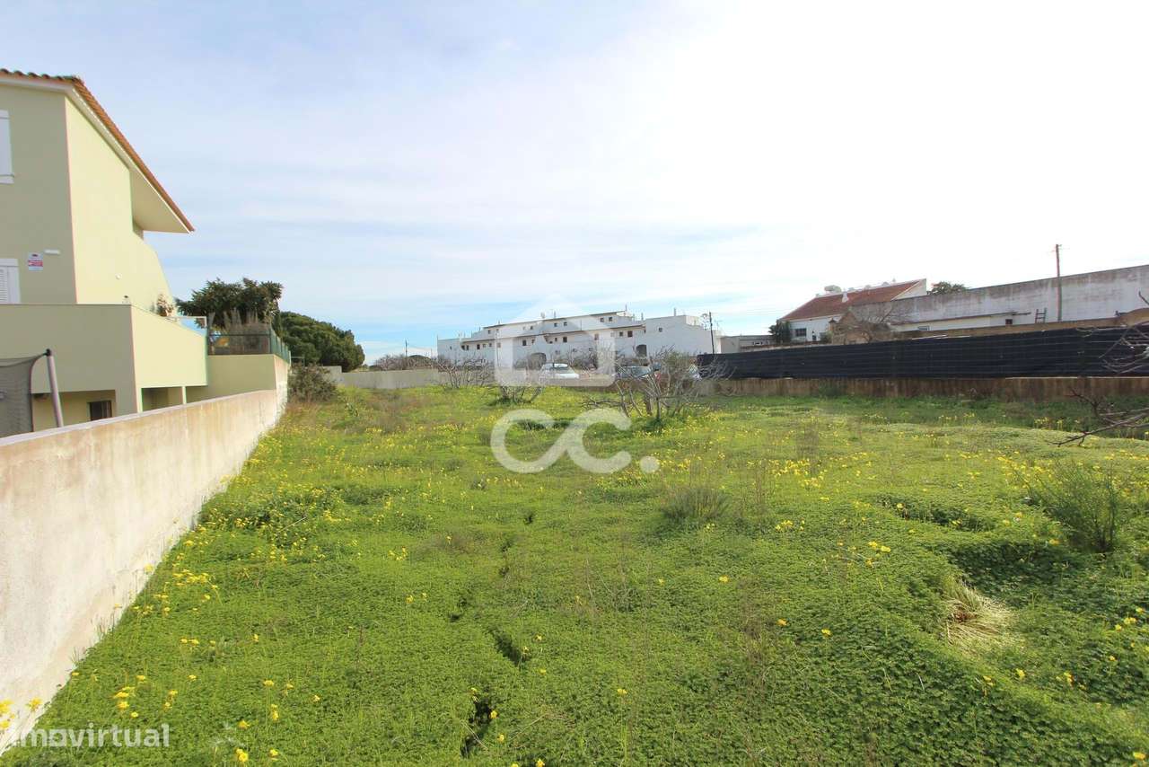 Lote com 600m2 para construção de moradia isolada, em Pêra - Grande imagem: 5/11