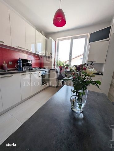 Apartament cu 3 camere 80 mp finisat semicentral-2