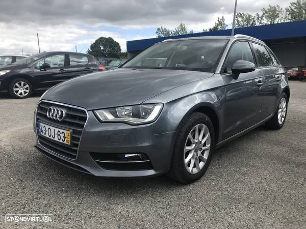 Audi A3 Sportback 1.6 TDI S tronic - 1