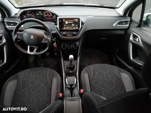 Peugeot 2008 1.5 BlueHDI FAP Active - 5