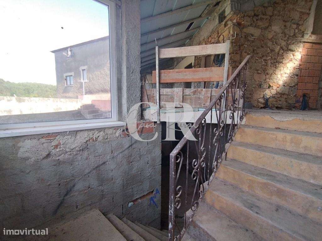 Moradia para restaurar-15