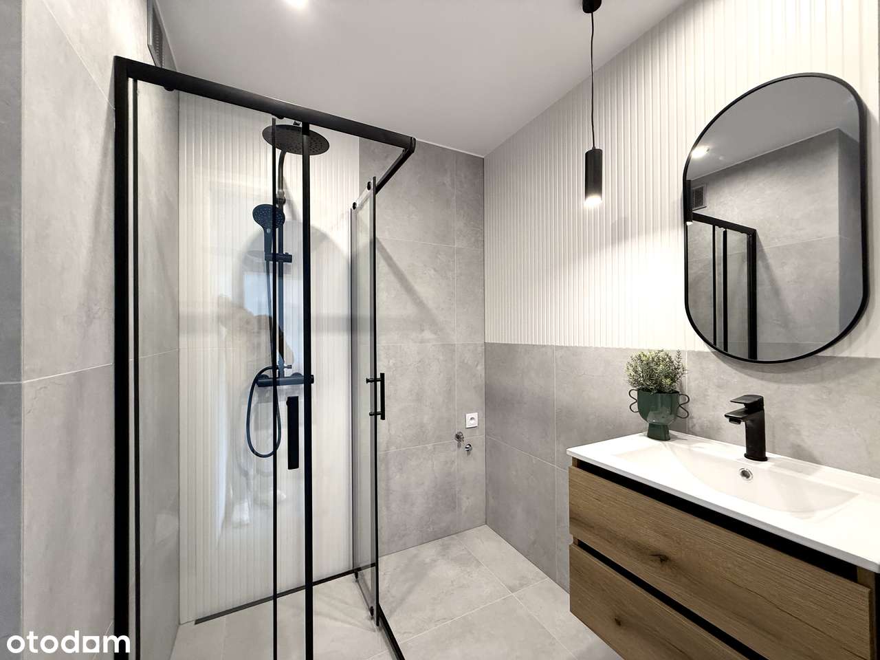 Blisko Katowic I 3 pokoje I Generalny remont I Piękna, zielona okolica-6