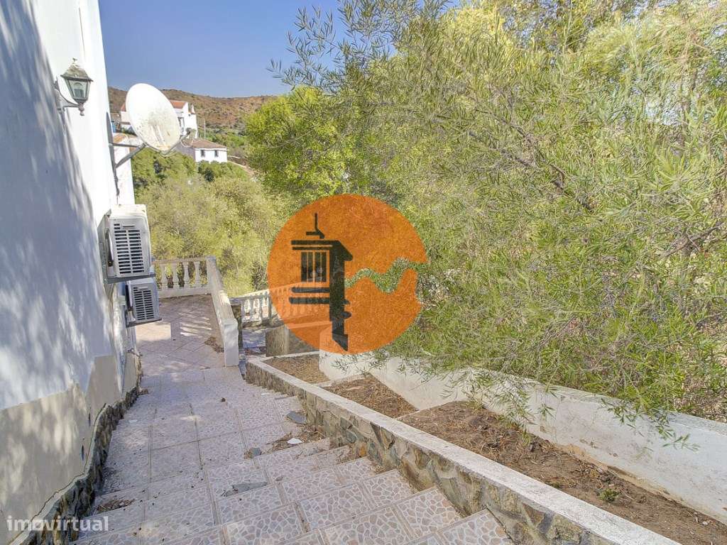 Moradia V4 com terreno + 1 estúdio com vista do rio em Álamo-26