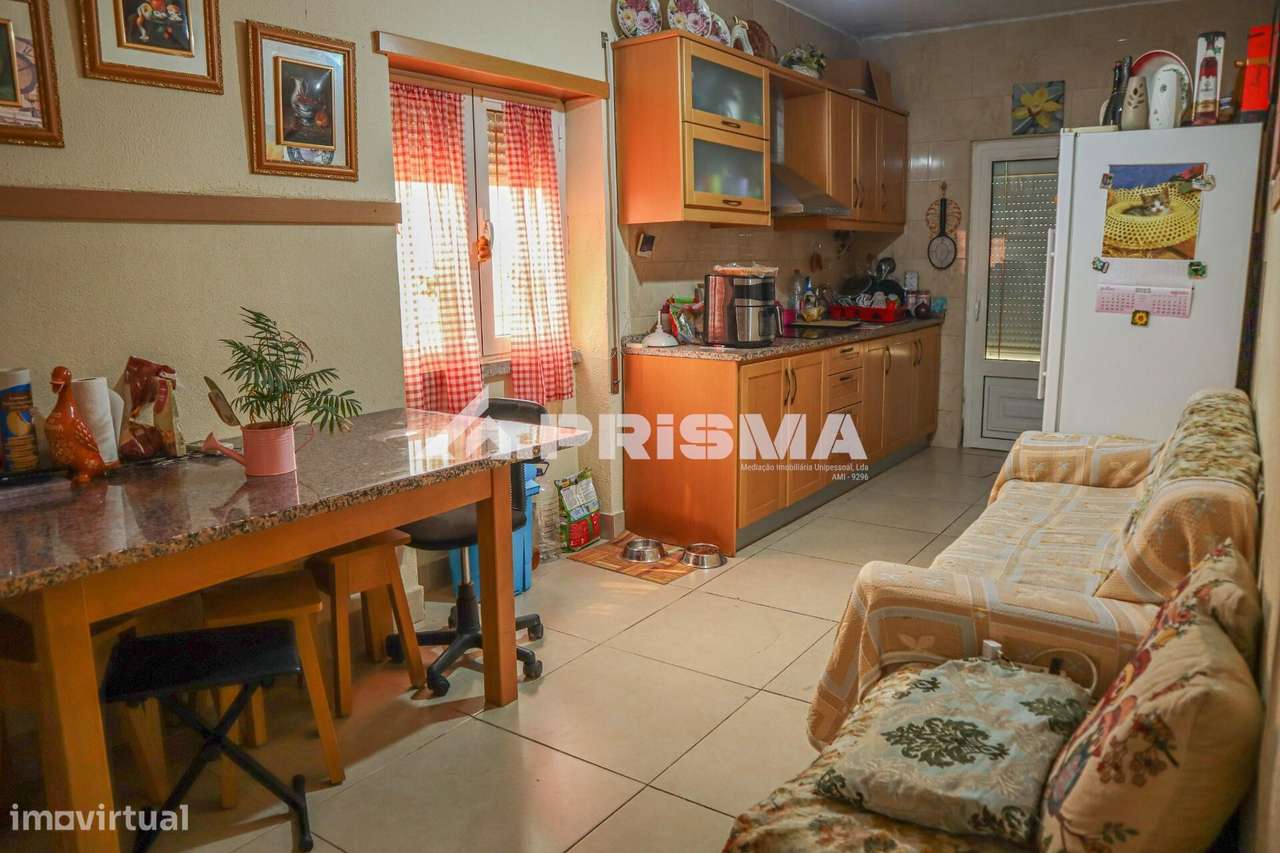 Moradia com Garagem e Espaço exterior para venda em Soalheira, Fundão-8