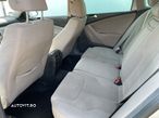 Volkswagen Passat Variant 2.0 TDI DPF DSG Highline - 10