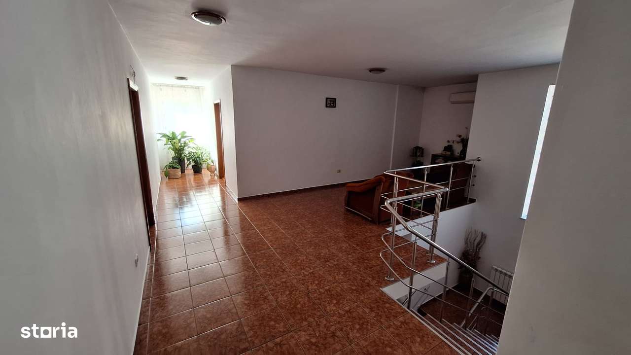 Vila P+1 de vanzare in localiatea Agigea-8