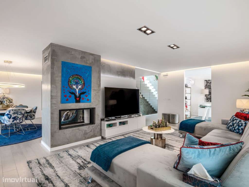 Moradia na Nazaré perto da Praia do Norte - Grande imagem: 5/51