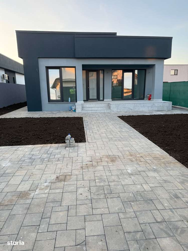 Vila deosebita in Strejnicu-0