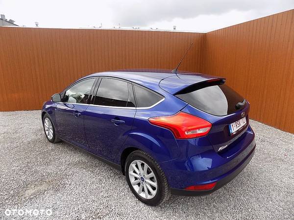 Ford Focus 1.6 TDCi DPF SYNC Edition - 4