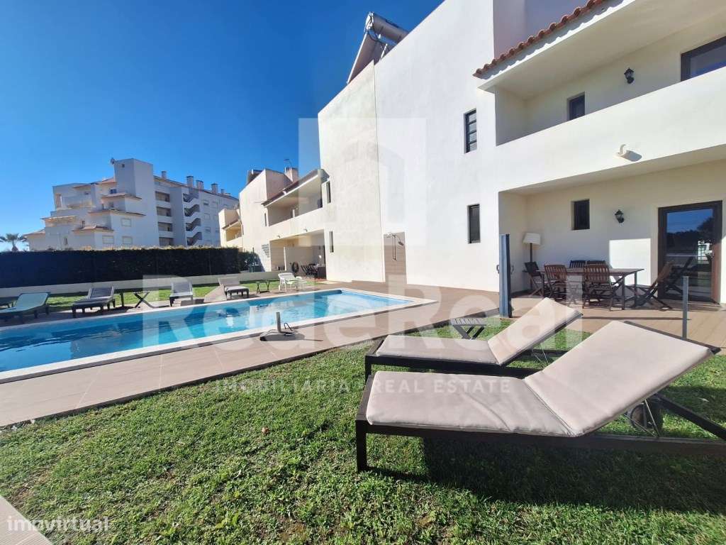 Moradia T3 + 1 com Piscina Privada e Boas Áreas no Coração de Albuf...-23