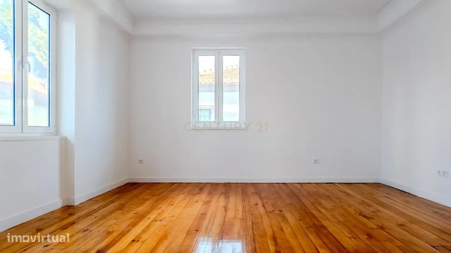 Espetacular Moradia com Vista para a Cidade no Porto T6 + dois T1 inde-4
