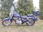 Suzuki Intruder - 2