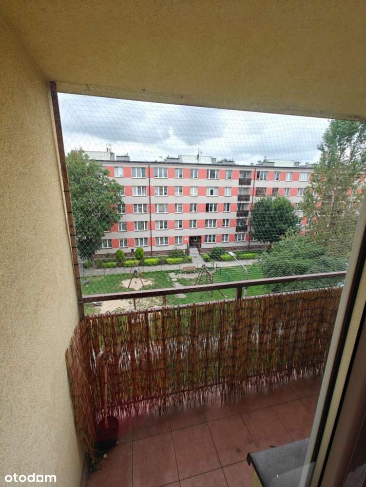 Przestronne i ustawne, widna kuchnia, balkon, do zamieszkania-12