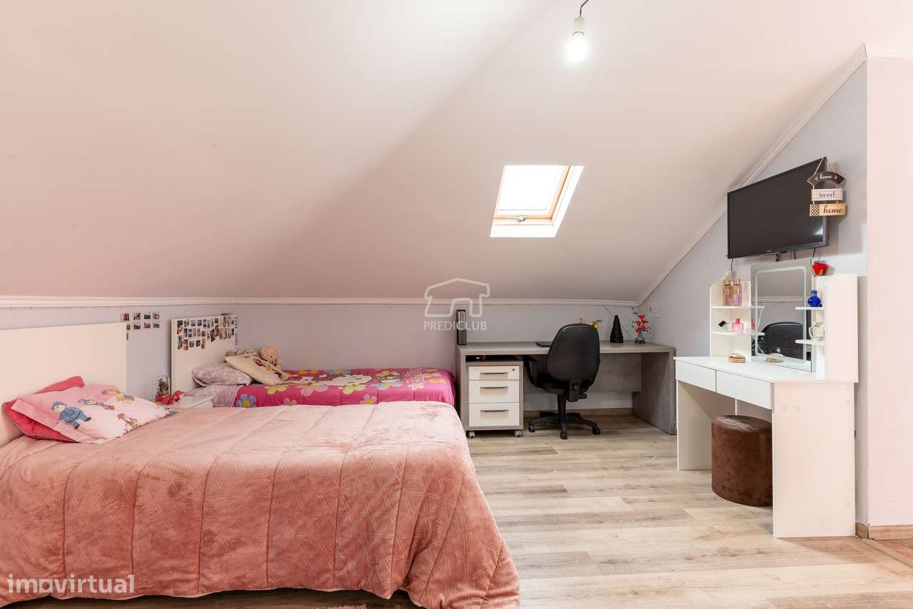 Moradia T2 + 1 - Santa Cruz-8