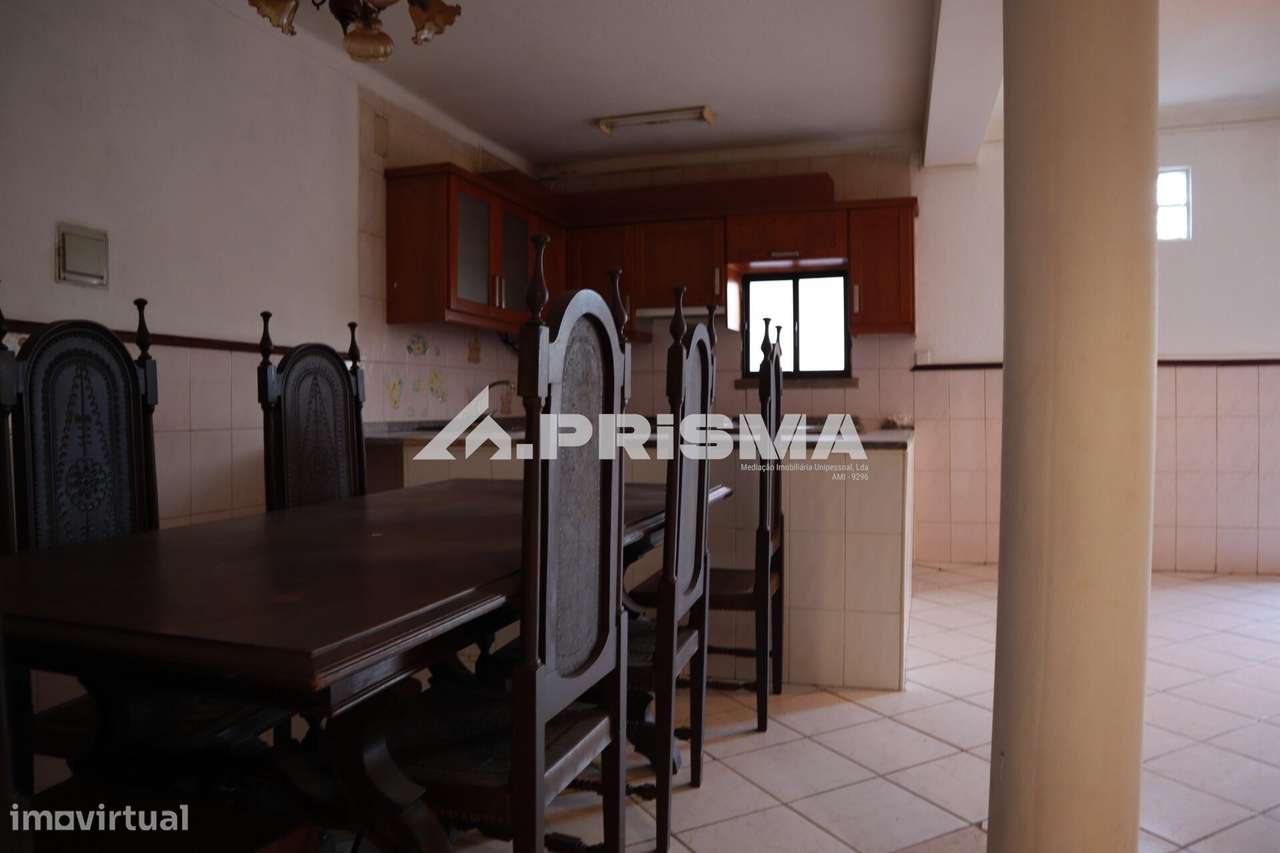 Moradia com espaço exterior para venda em Castelo Branco-18