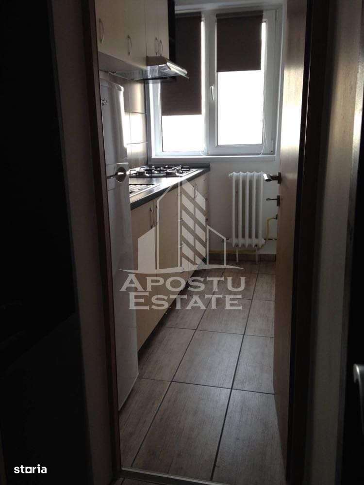 Apartament cu 2 camere, etaj intermediar, zona Dacia - Imagine principală: 3/7