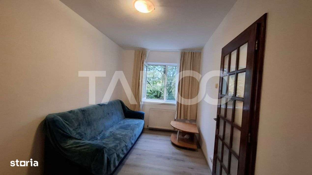 Apartament 3 camere de vanzare semidecomandat 45 mp zona Vasile Aaron - Imagine principală: 5/9