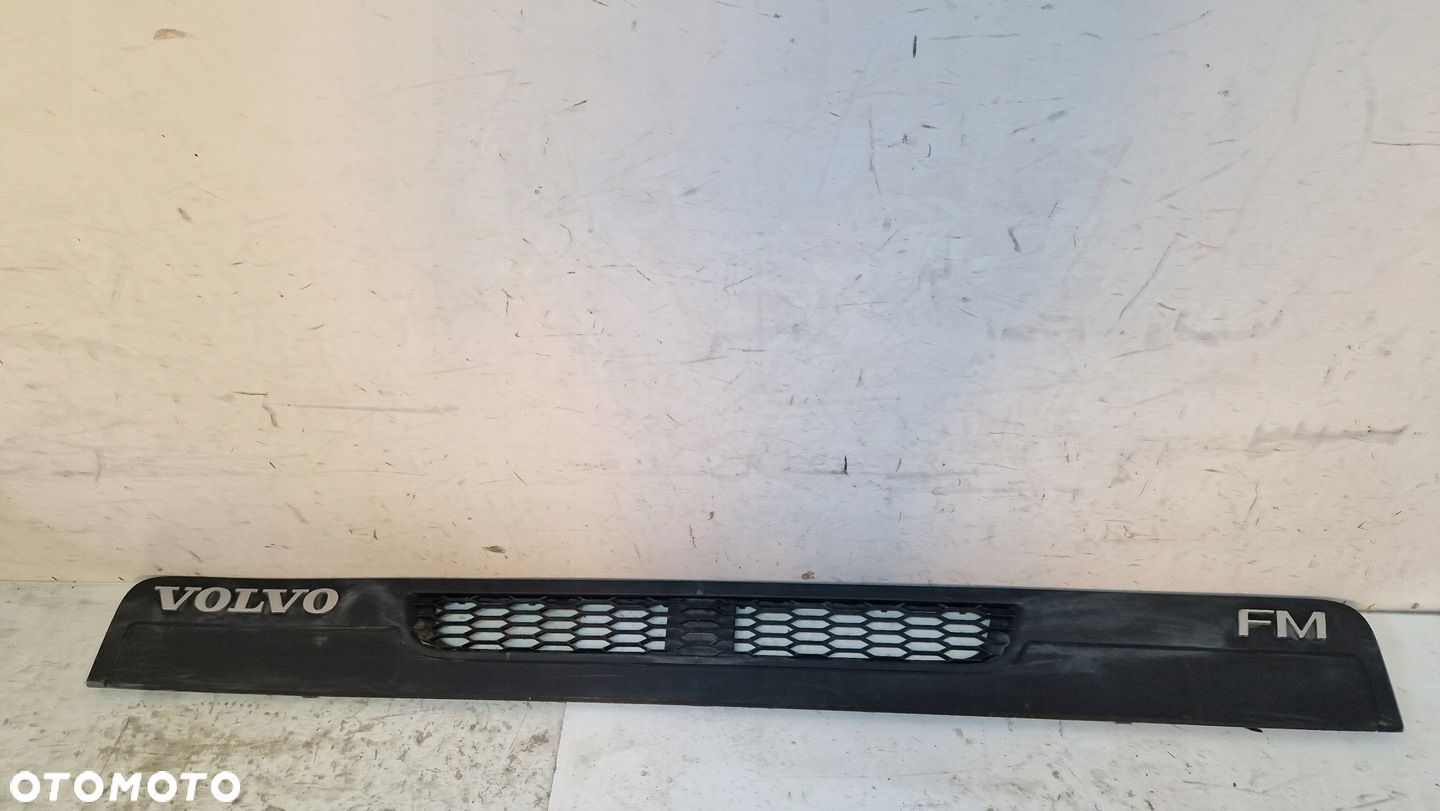 maska atrapa grill volvo fm4 fmx 84162402 - 1