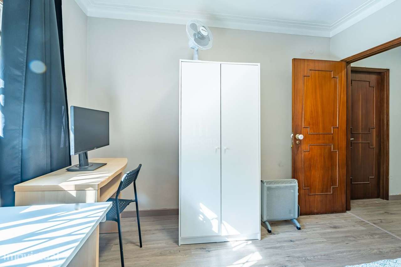 Apartamento T6 em Paranhos – Excelente Oportunidade de Investimento co-22