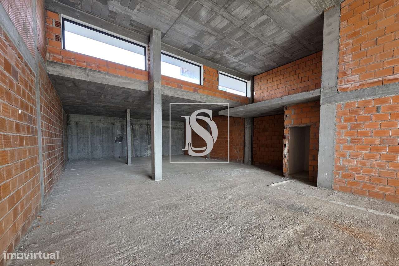 Espaço comercial com 205m2 em ValRio, Viseu - Grande imagem: 5/7