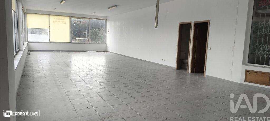 Loja / Estabelecimento Comercial em Fervença de 121,00 m2 - Grande imagem: 4/11