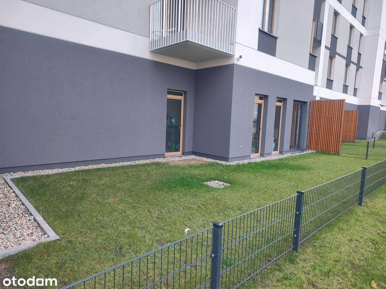 Lokal usługowy 120 m² z dużym ogródkiem –  Warszawa ul. Instalatorów 9-7