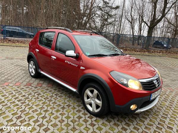 Dacia Sandero Stepway 1.6 - 4