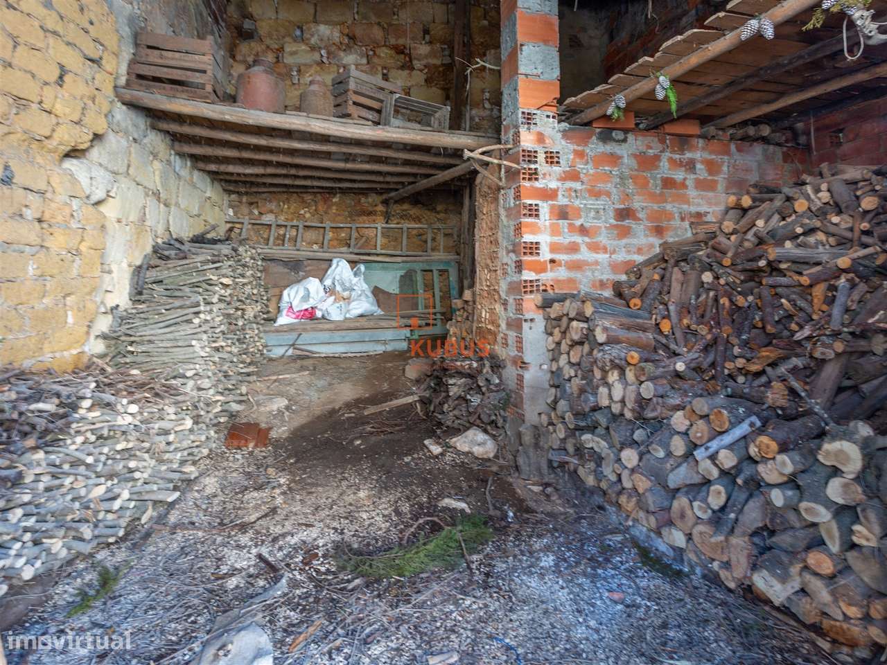 Moradia T3 - Espinheiro-18