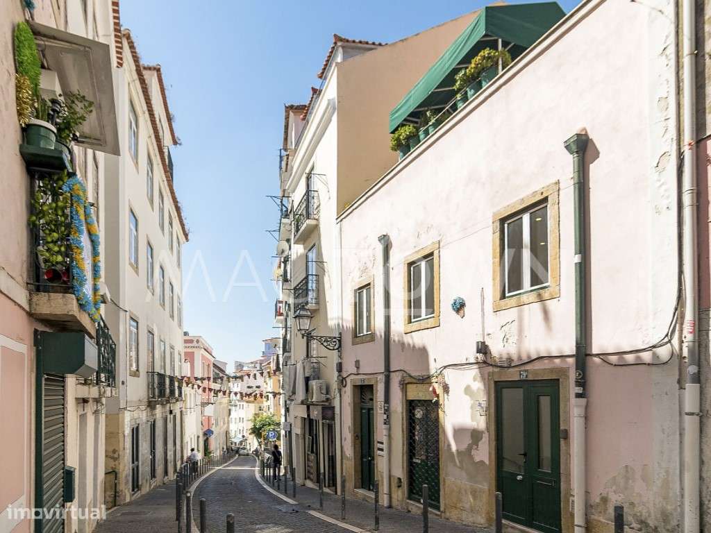 Sinta o Fado, Viva Alfama: Edifício com Alma e História-23